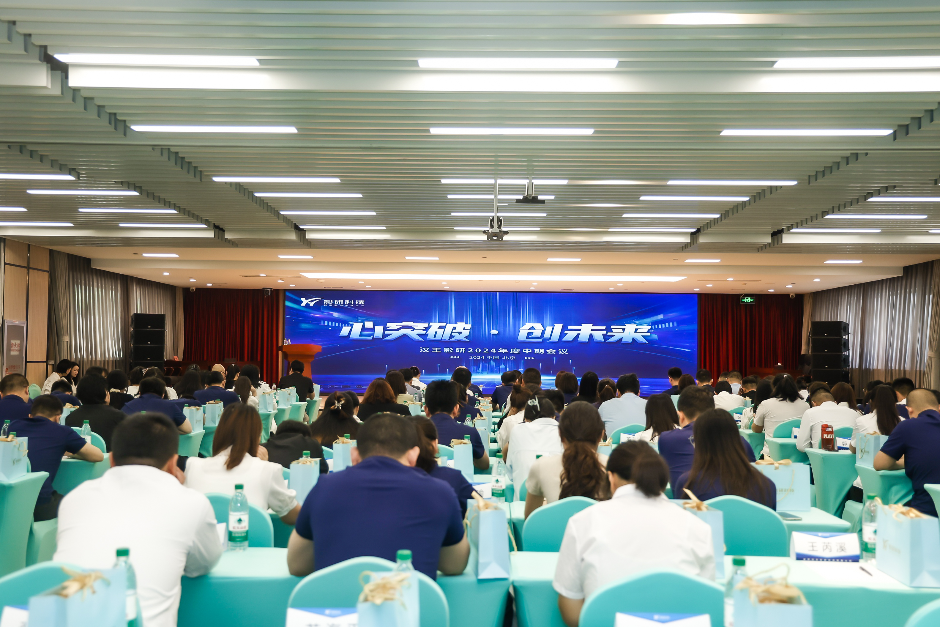 becabd7e156e7ec4397cbe9af1c3a97.jpg